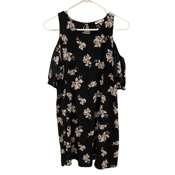 Soprano Black Floral Print Cold Shoulder Key Hole Back Mini Dress - Picture 1 of 4